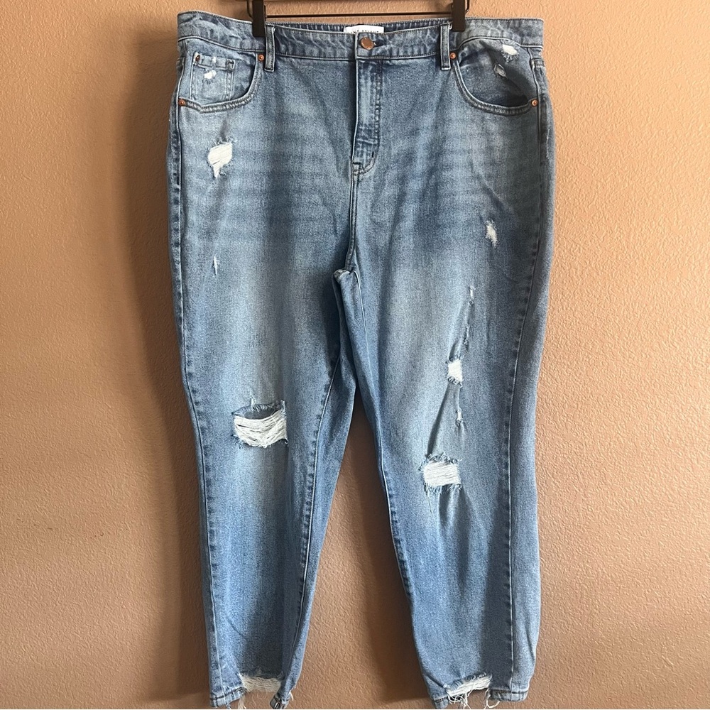 Lane Bryant High Rise Girlfriend Straight Leg Distressed Jeans Size 20